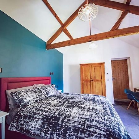Cosy Cottage On Banks Of River Wye Foy Bagian luar foto