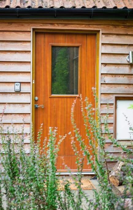 Cosy Cottage On Banks Of River Wye Foy Bagian luar foto