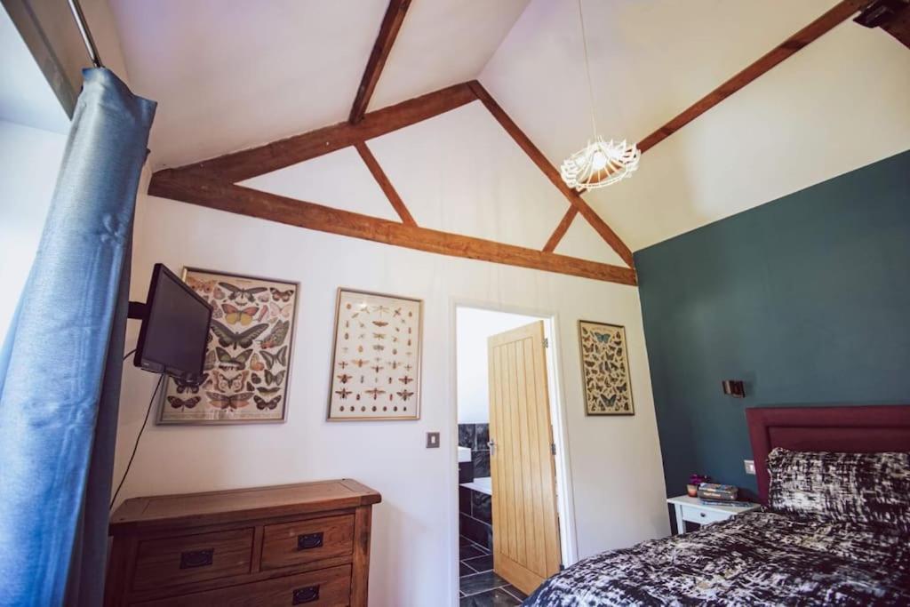 Cosy Cottage On Banks Of River Wye Foy Bagian luar foto